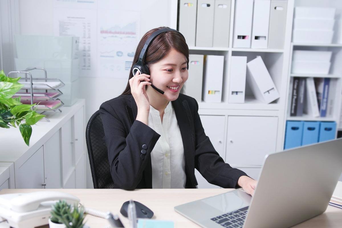 The bottom line - Outsourcing customer service